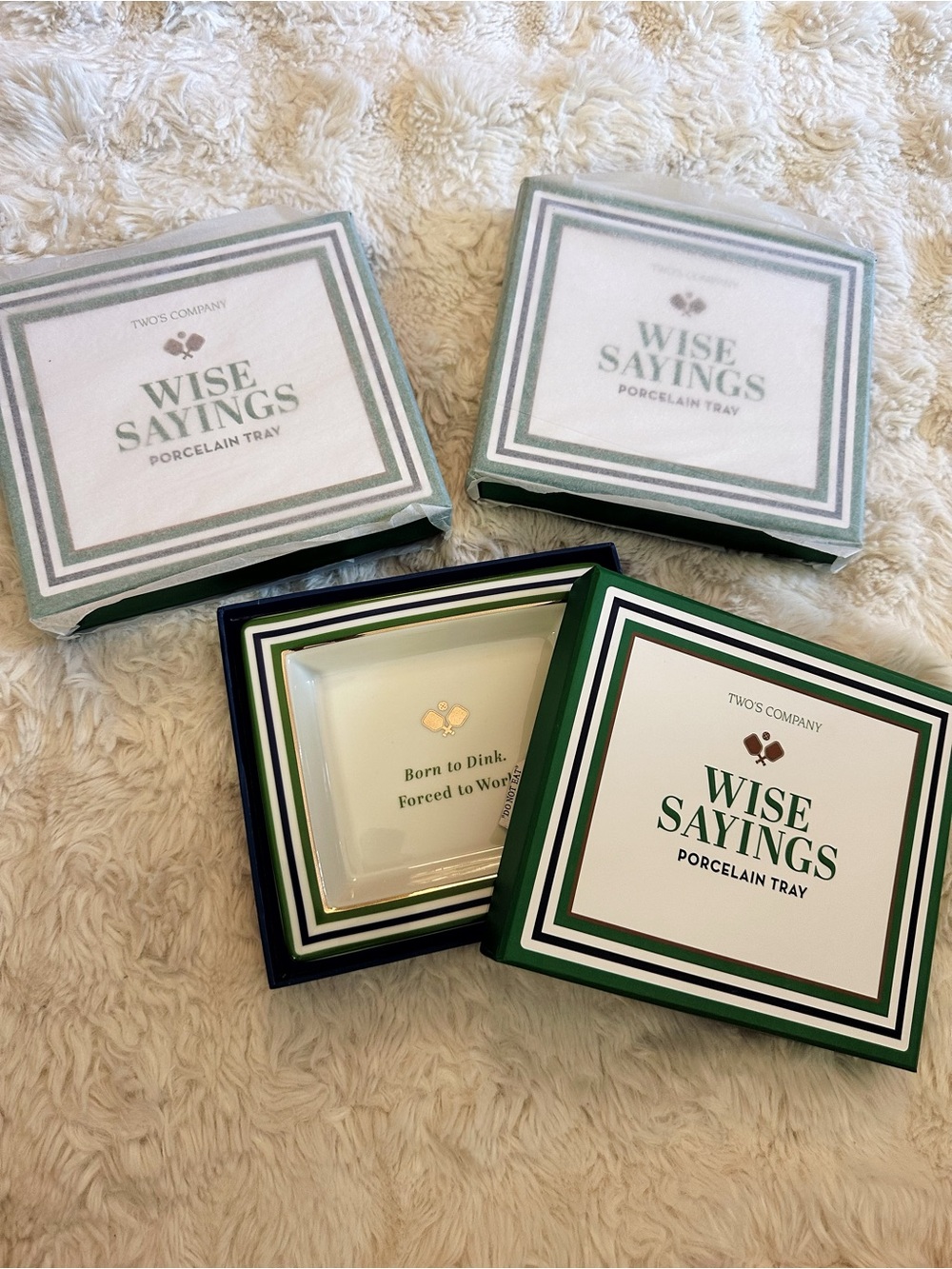 Set of Two's Company Green and White 'Wise Sayings' Jewelry Brooch Trays